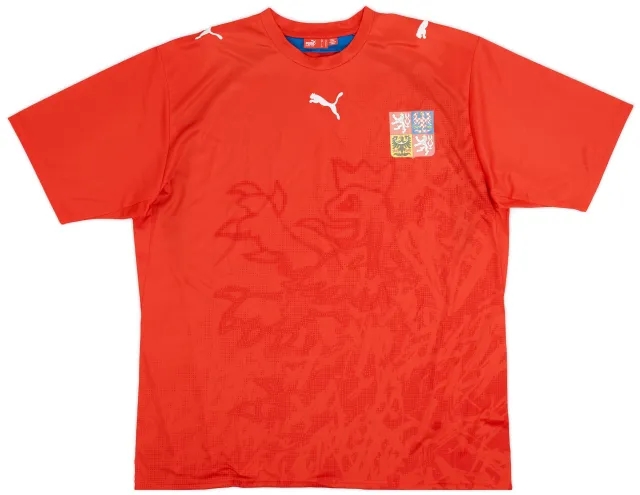 Puma 2006-08 Czech Republic Basic Home Shirt - 7/10 - (XL)