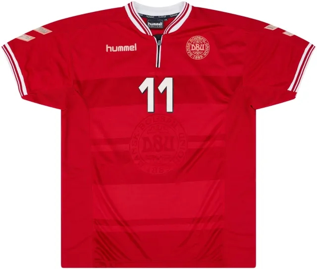 Hummel 2000-02 Denmark Match Issue Home Shirt #11