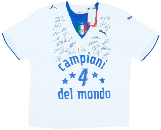 Puma 2006 Italy 'Campioni del Mondo' 'Signed' Away Shirt (XL)