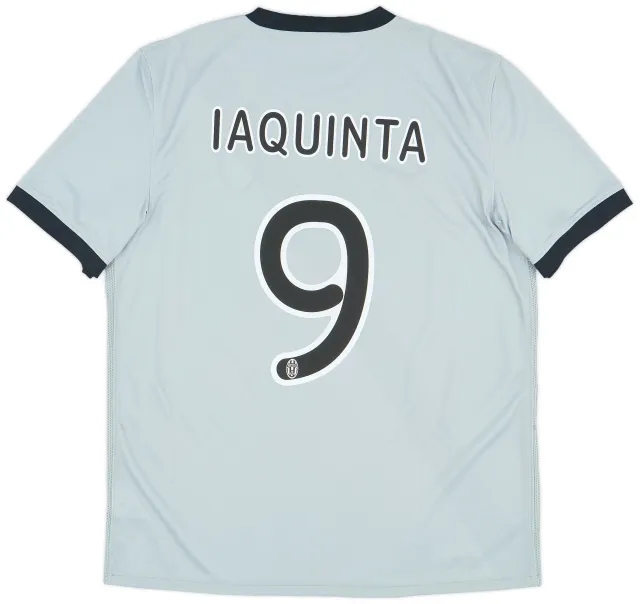 Nike 2009-10 Juventus Away Shirt Iaquinta #9 (L)