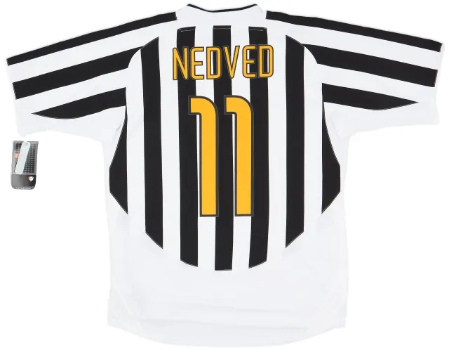 Nike 2003-04 Juventus Home Shirt Nedved #11 (L)