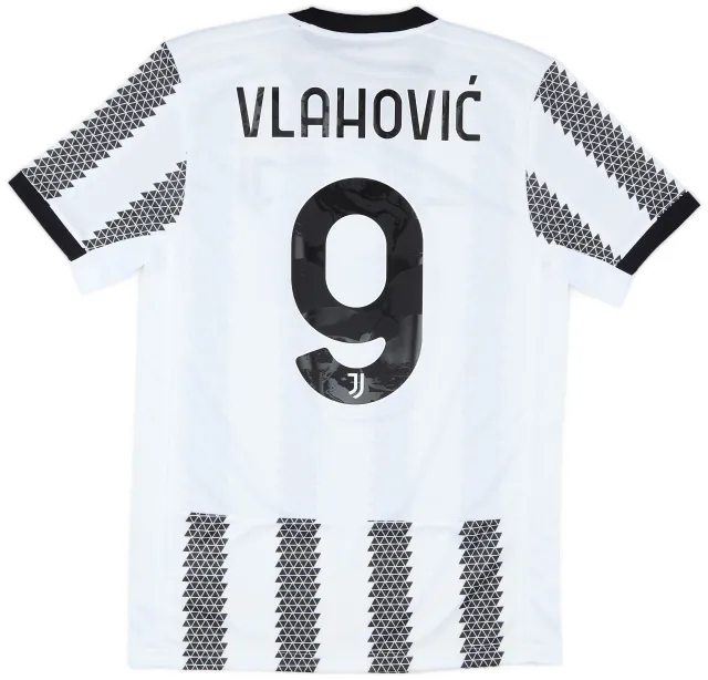 adidas 2022-23 Juventus Home Shirt Vlahovic #9 (S)