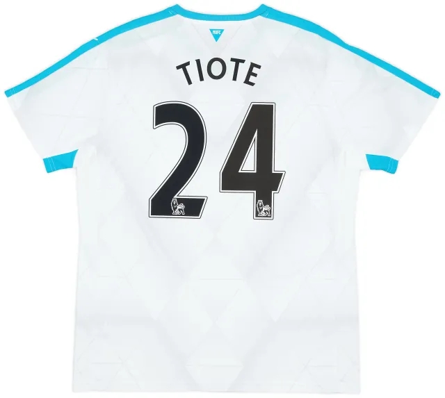 Puma 2015-16 Newcastle Away Shirt Tiote #24 (L)