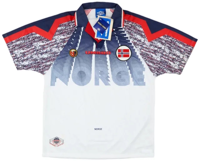 Umbro 1997-98 Norway Away Shirt (L)