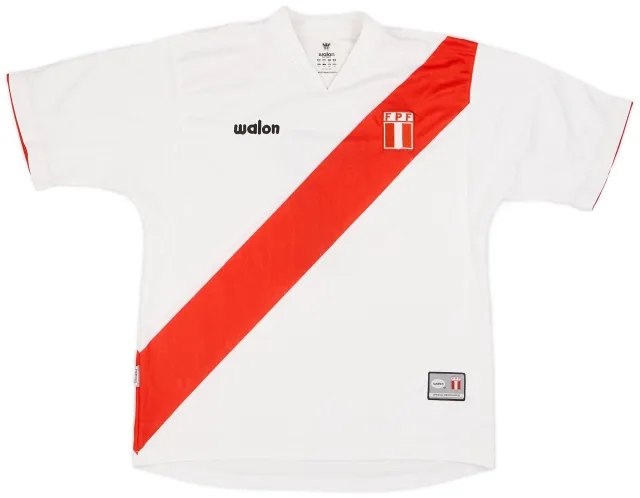 2004-06 Peru Home Shirt #7 - 9/10 - (XL)