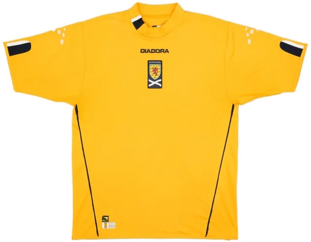 Diadora 2004-06 Scotland Third Shirt - 8/10 - (M)