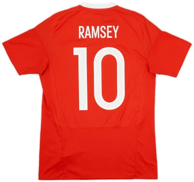 Umbro 2016-17 Wales Home Shirt Ramsey #10 - 8/10 - (M)