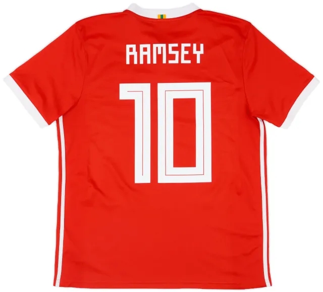 Umbro 2016-17 Wales Home Shirt Ramsey #10 - 9/10 - (L)