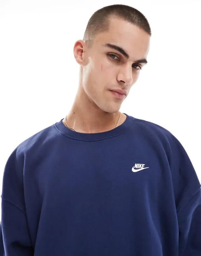 Nike Club Crew Sweatshirt In Navy