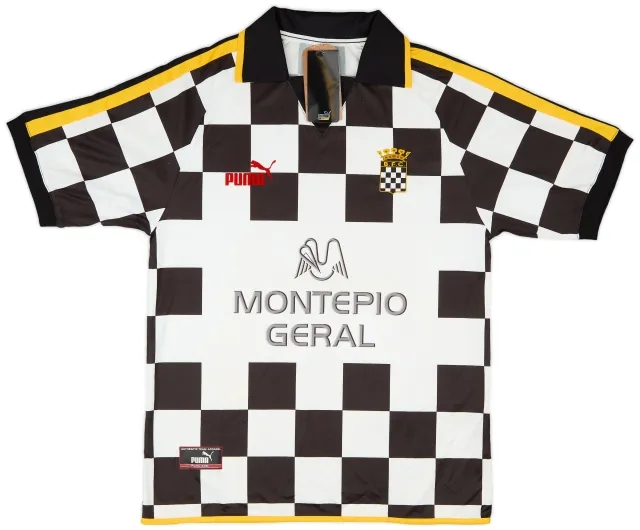 Puma 2004-05 Boavista Home Shirt (L)