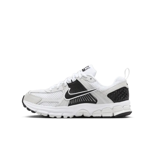 Nike Vomero 5 Older Kids' Shoes - White