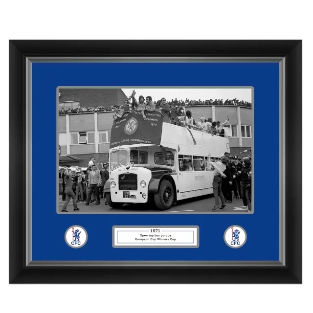 Chelsea Historic Moments - Cup Winners Cup Parade 1971 Framed Print - 20x16 Inch