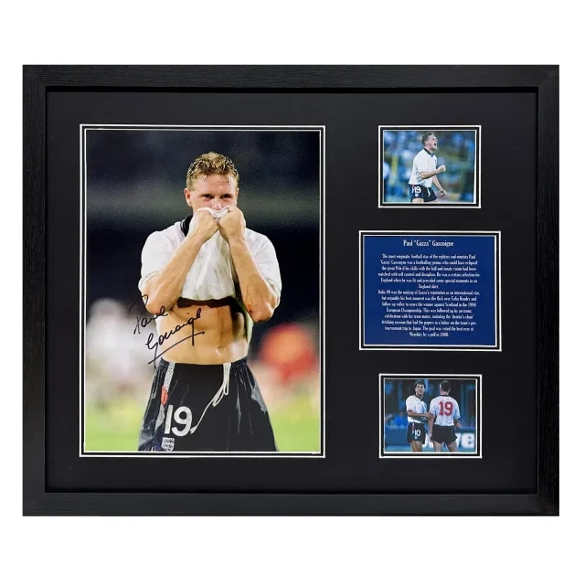 Paul Gascoigne Signed England Italia 1990 World Cup Photo - Framed