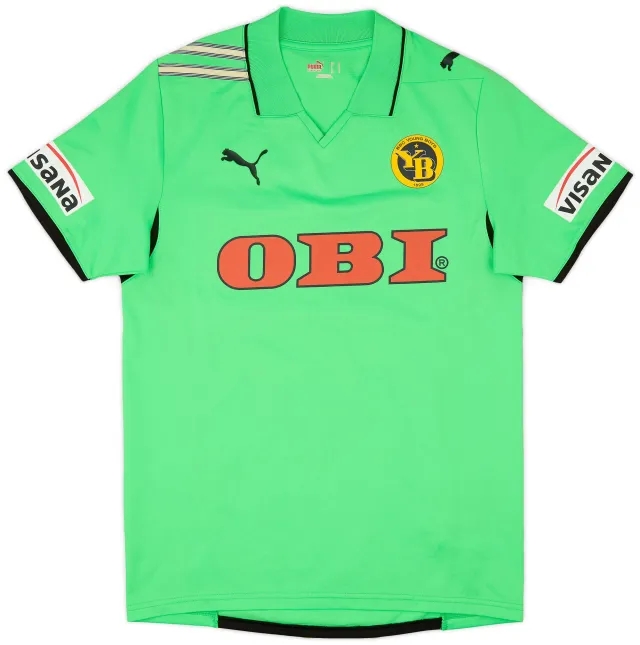 Puma 2009-10 Young Boys Signed Away Shirt - 8/10 - (S)