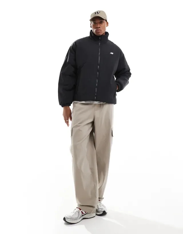 New Balance Men's All Day Puffer Jacket in Black Polywoven