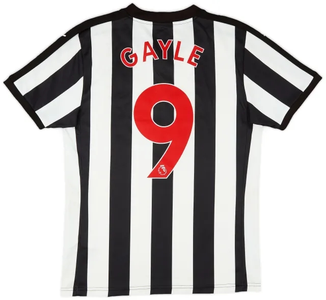 Puma 2017-18 Newcastle Home Shirt Gayle #9 - 5/10 - (S)