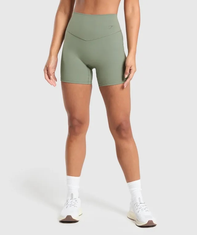 Gymshark Elevate Shorts - Unit Green