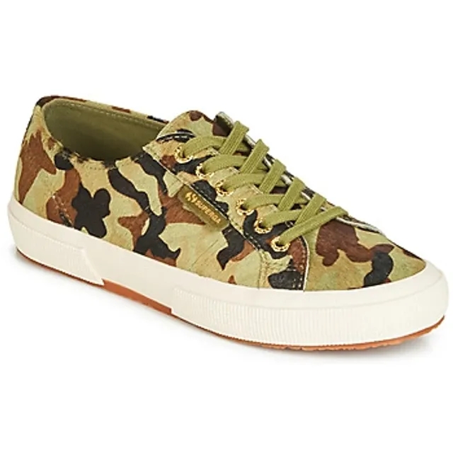 Superga  2750 LEAHORSE  women's Shoes (Trainers) in Green