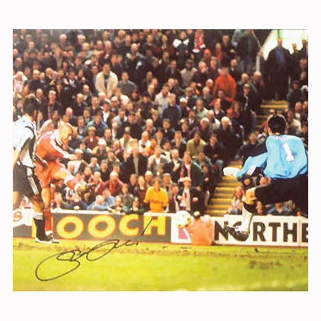 Stan Collymore signed Liverpool photo