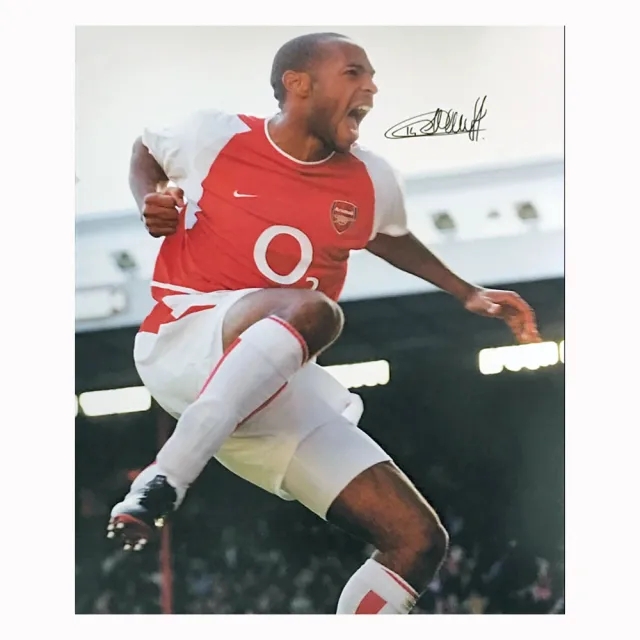 Champion Thierry Henry signed Arsenal photo (2)