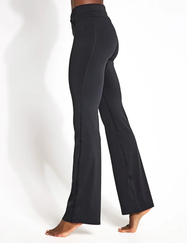 Reebok Women's Workout Ready Pant Program Bootcut Pants - Night Black -  Size: XS
