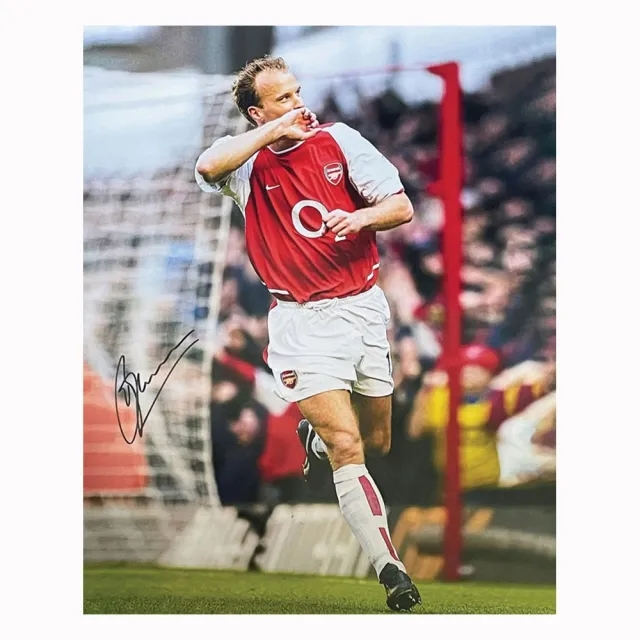 Champion Dennis Bergkamp signed Arsenal photo