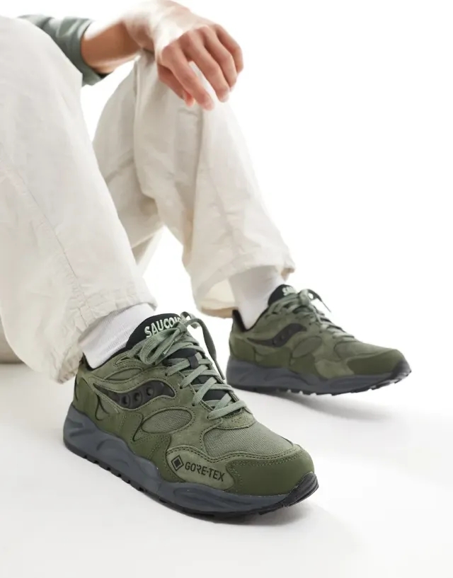 Saucony - Grid Shadow 2 GTX in Green