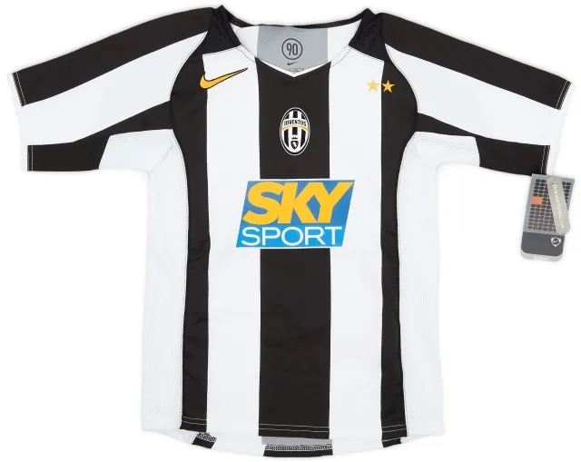 Nike 2004-05 Juventus Home Shirt (S.Boys)