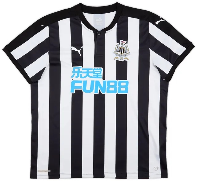 Puma 2017-18 Newcastle Home Shirt - 7/10 - (XXL)