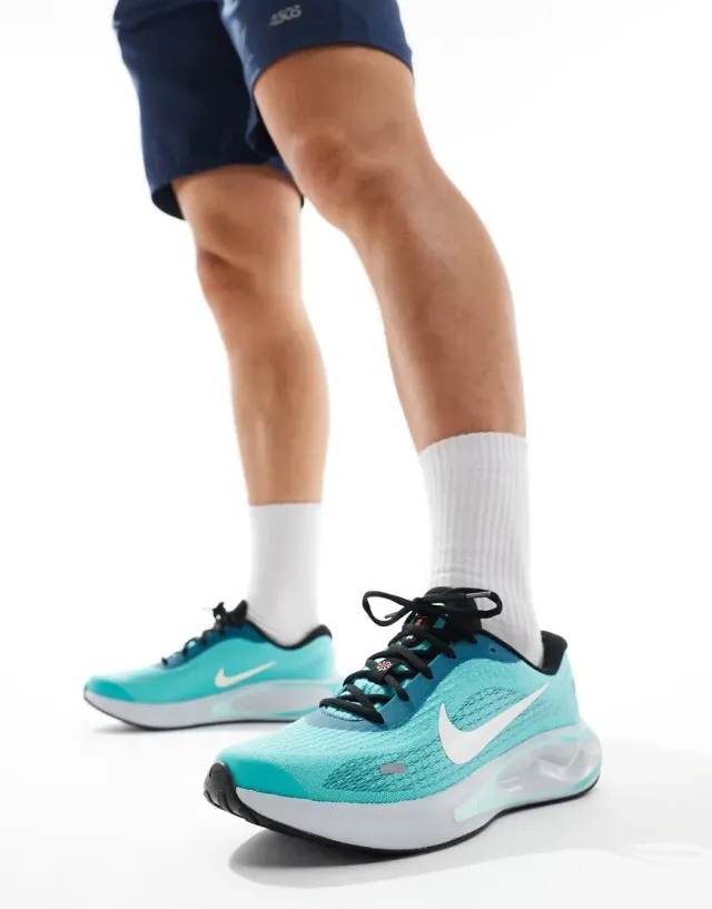 Nike Journey Run