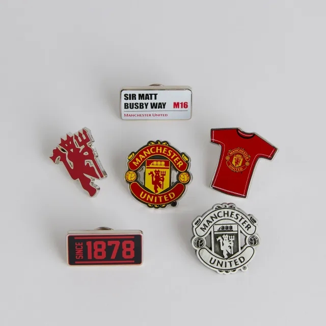 FOCO Manchester United Badge Set 6 Pack Red
