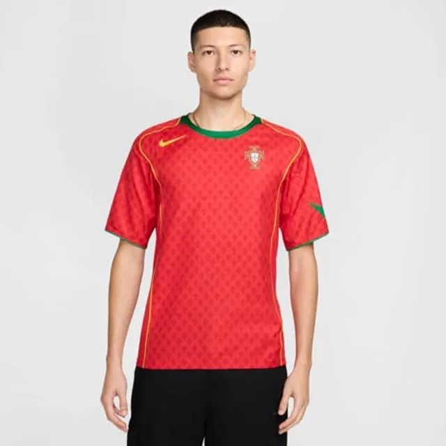 Nike Portugal Mens SS Home Shirt 2004