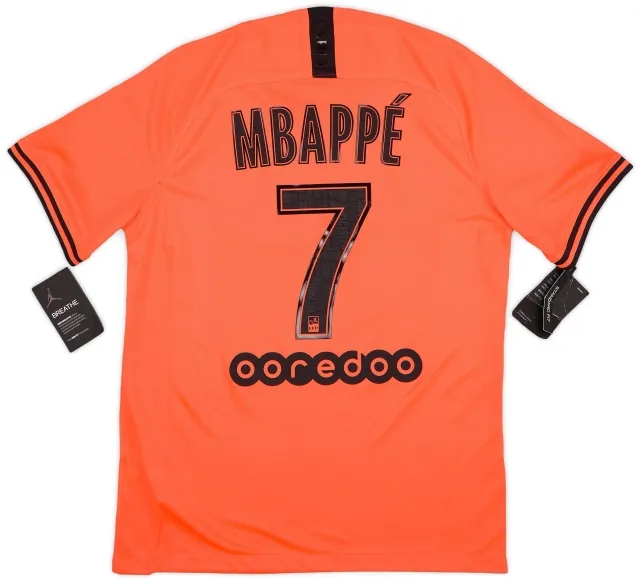 Nike 2019-20 Paris Saint-Germain Away Shirt Mbappe #7 (M)