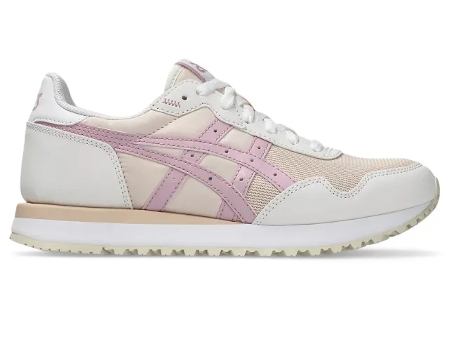 Asics  TIGER RUNNER II  women's Shoes (Trainers) in Pink