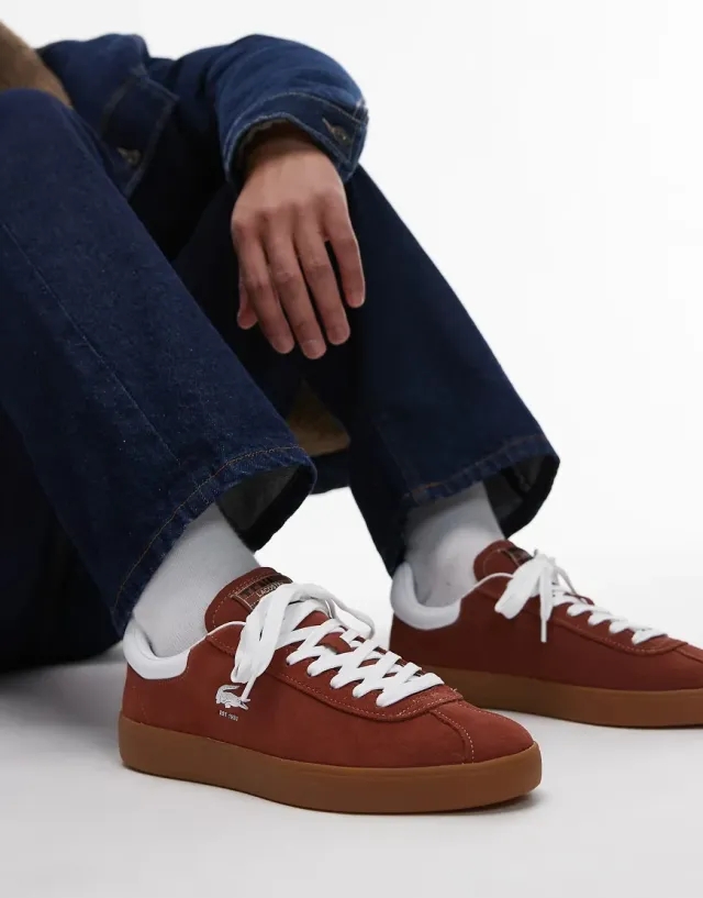 Lacoste Baseshot Trainer 224 In Off Brown Suede