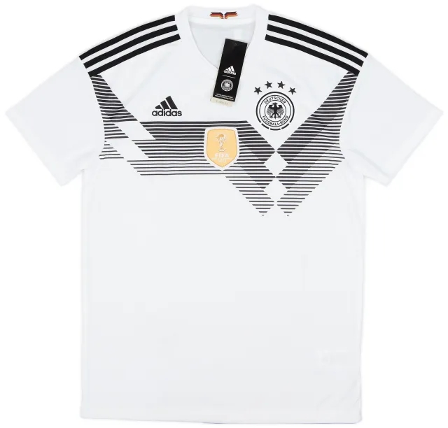 adidas 2018-19 Germany Home Shirt (M)
