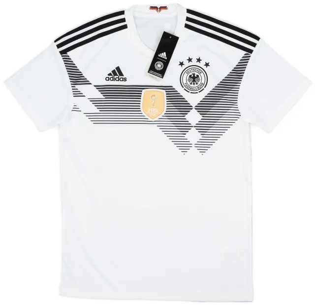 adidas 2018-19 Germany Home Shirt (S)