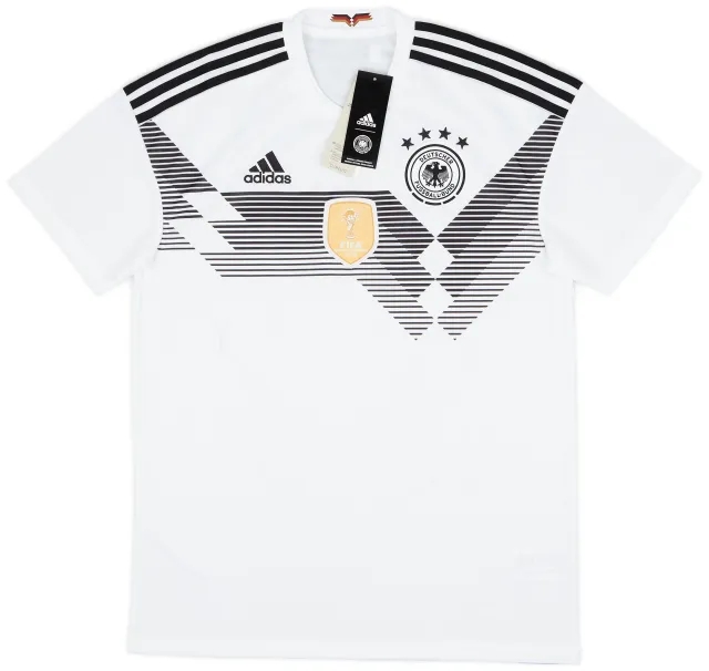 adidas 2018-19 Germany Home Shirt (M)