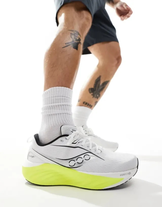 Saucony - Triumph 22 in White