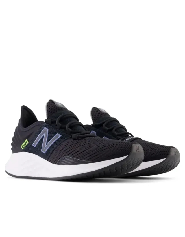 New Balance Men's FRESH FOAM ROAV in Black/White Mesh
