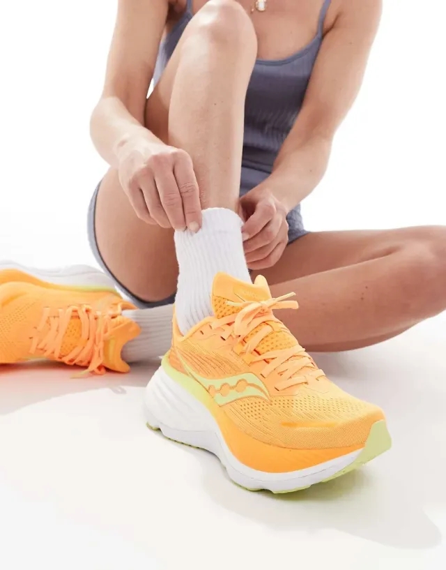 Saucony Hurricane 24 Running Shoes
