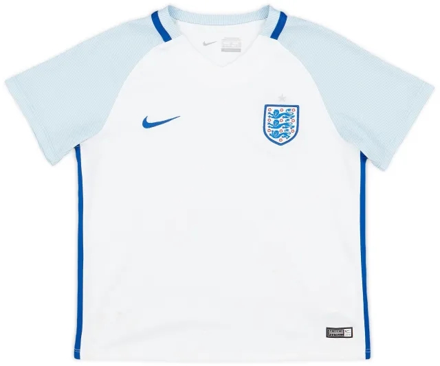 Nike 2016-17 England Home Shirt - 6/10 - (7-8 Years)