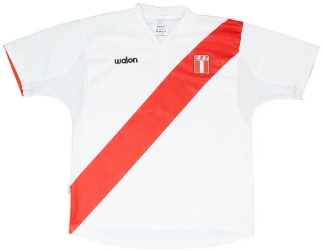 2004-06 Peru Home Shirt #18 - 8/10 - (L)