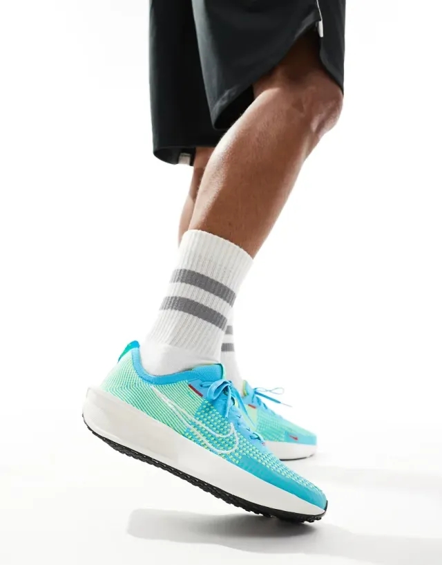 Nike Running Interact Run Trainers In Blue