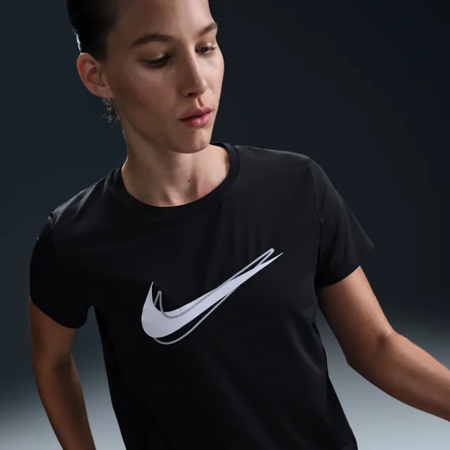 Nike Swoosh Running Shirt Women - Black
