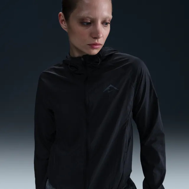 Nike Trail Women's Repel Running Jacket - Black - Nylon