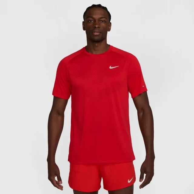 Nike Stride T-Shirt - University Red - Mens