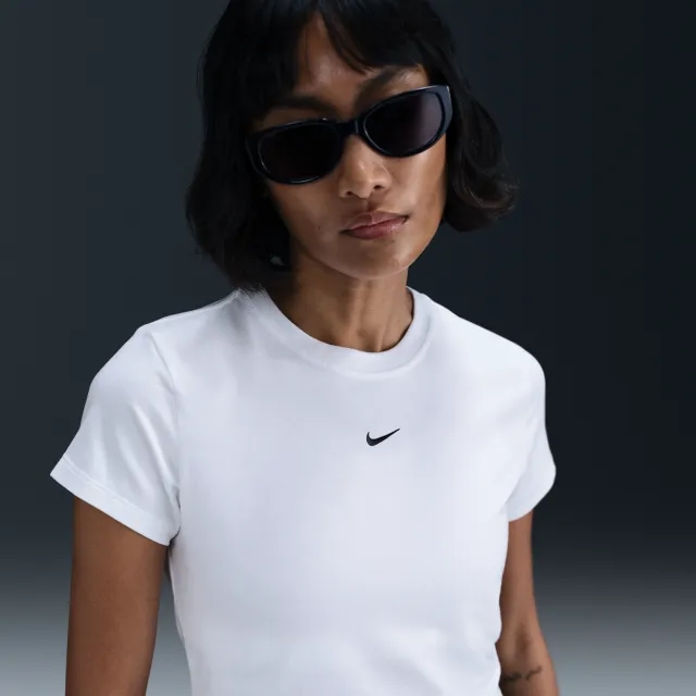 Nike Sportswear Chill Knit Women's Cropped T-Shirt - White - Modal/Cotton/Elastane