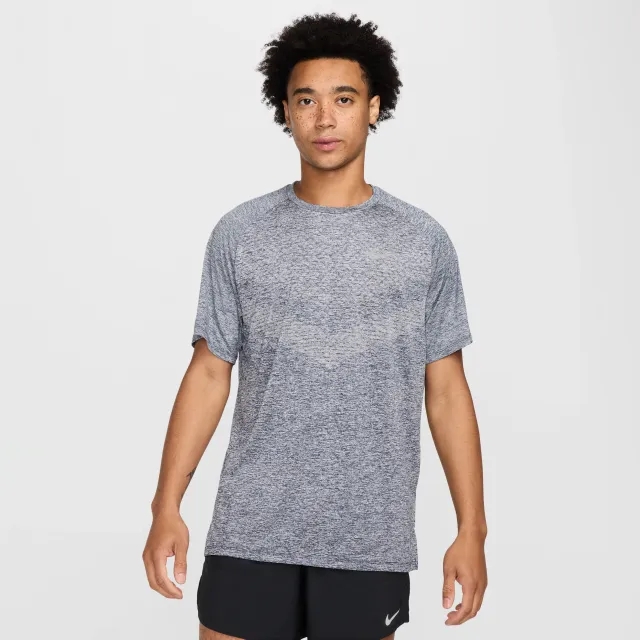Nike Stride Running Shirt Men - Dark Blue