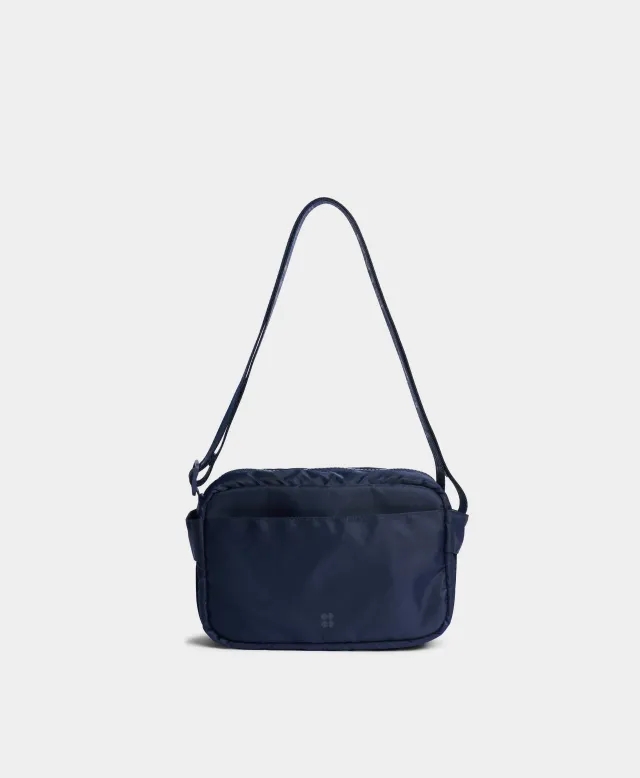 Motion Travel Crossbody
